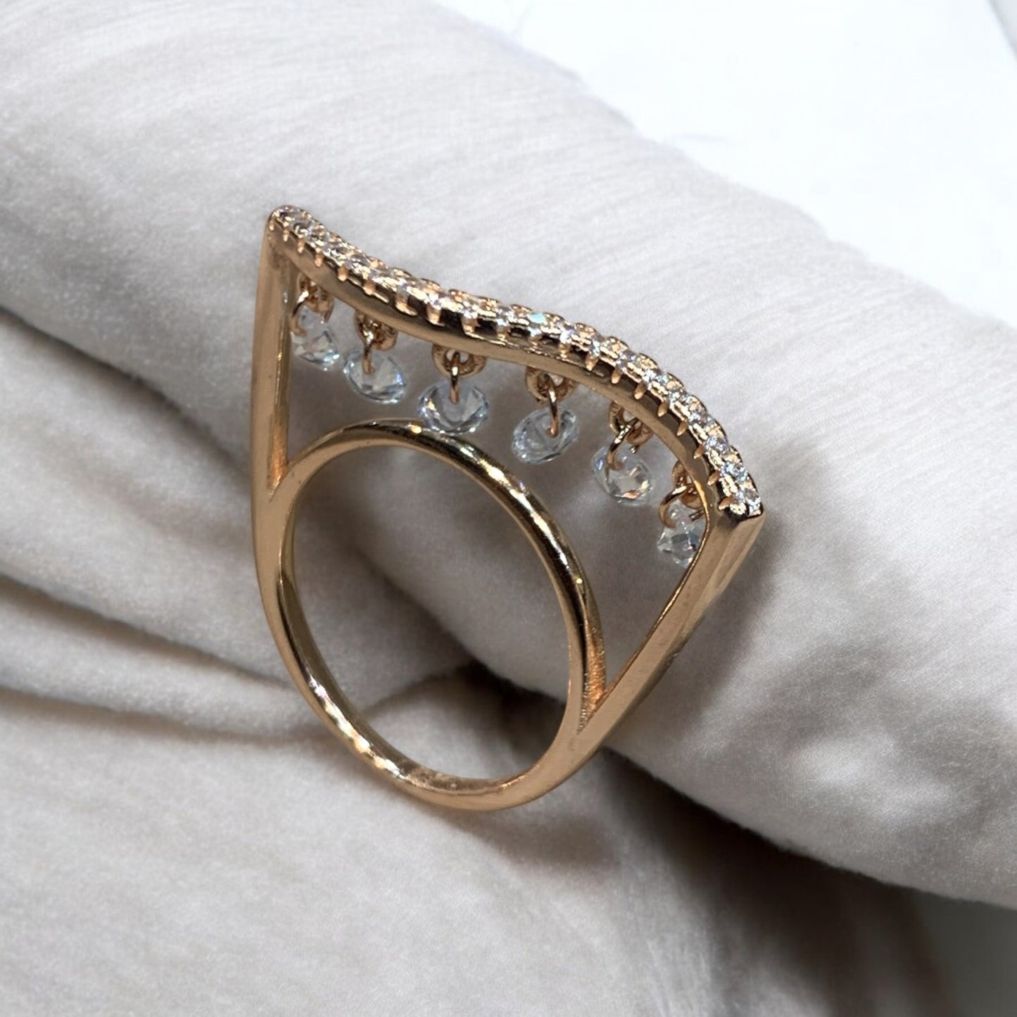 Hanging Diamonds Rose Gold Ring