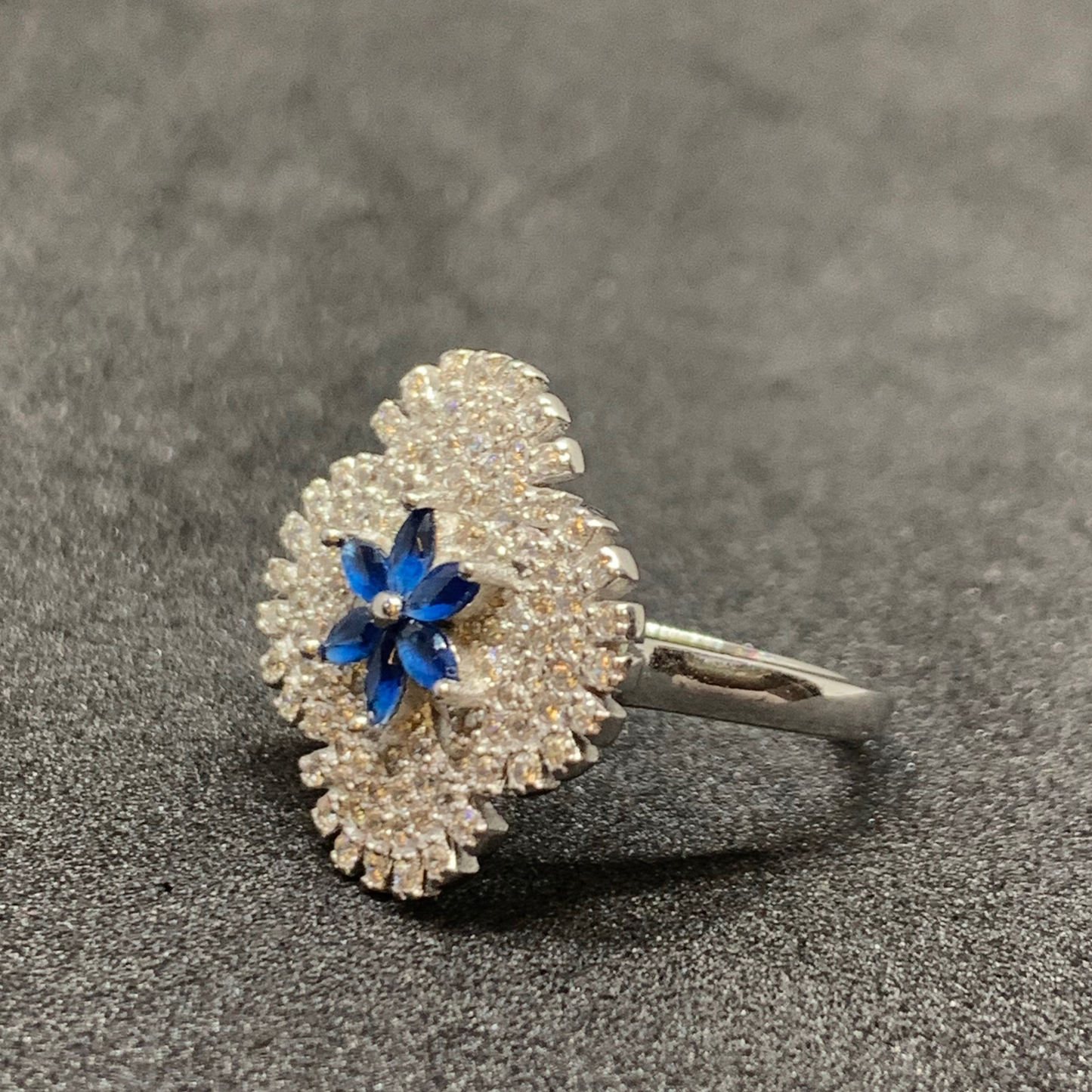 Blue Royalty Crystal Ring