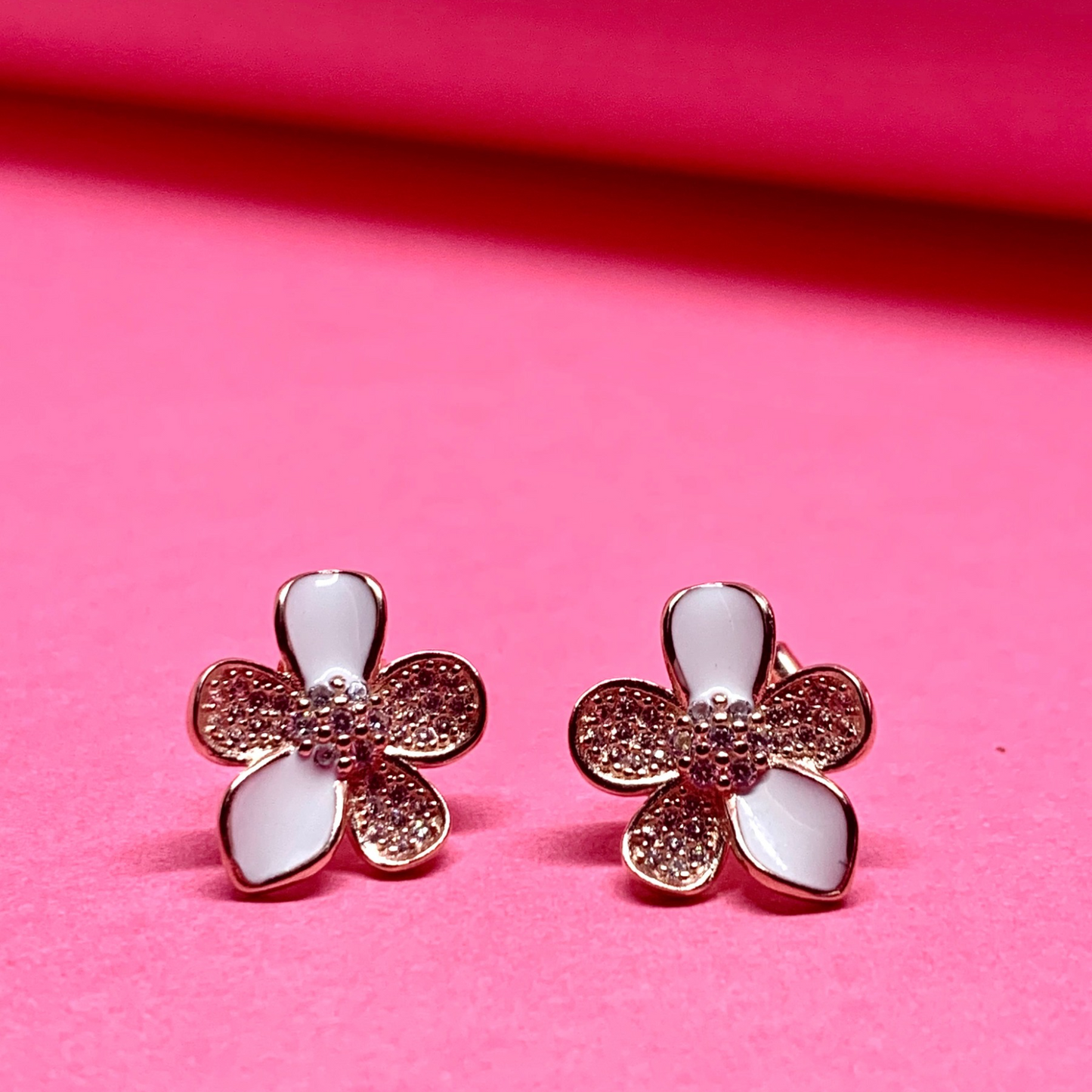 Flower White Enamel Cubic zircon Earrings