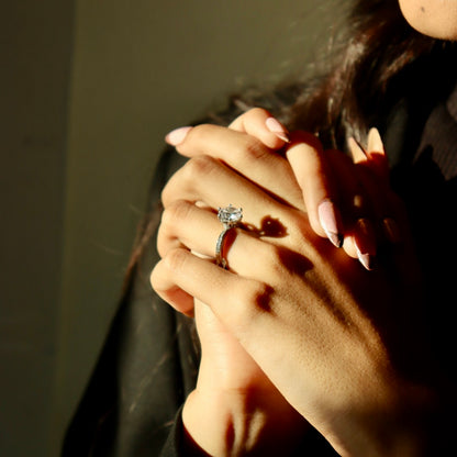 Princess ring with zirconia stones