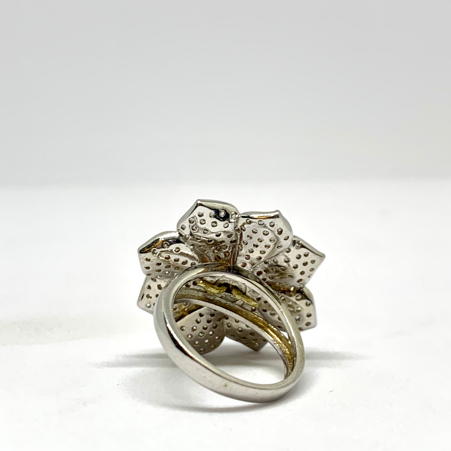 Designer 925 Sterling Silver Flower Cocktail Ring