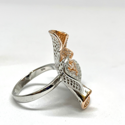Rose Gold Flower With Small Crysals 925 Sterling Silver Cocktail Ring